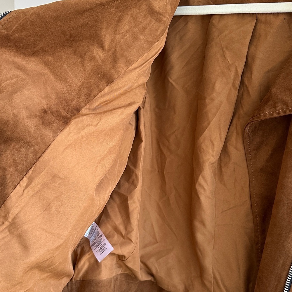 LOFT Tan Leather Jacket with Silver Accents - Picture 10 of 16